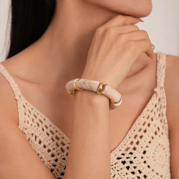 Soleia Acrylic Bangle Set