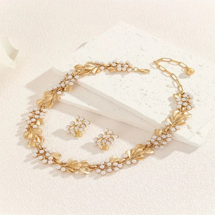 Florence Pearl Leaf Jewelry Set