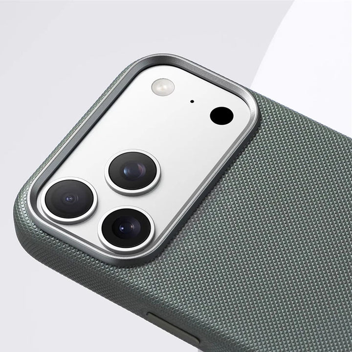 Aureon Diamond-Textured MagSafe Case