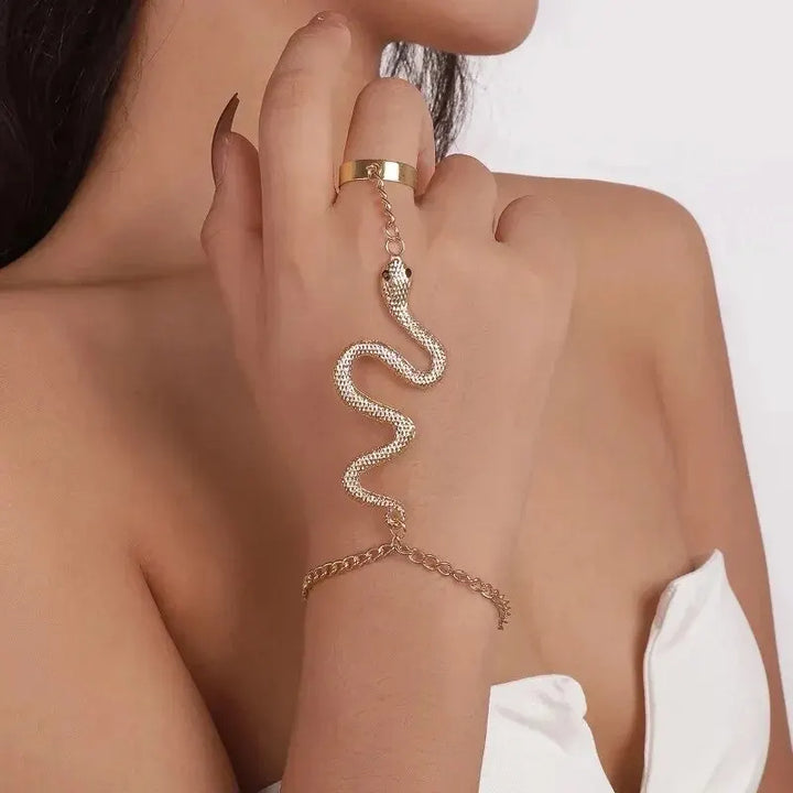 Serpentina Linked Chain Bracelet