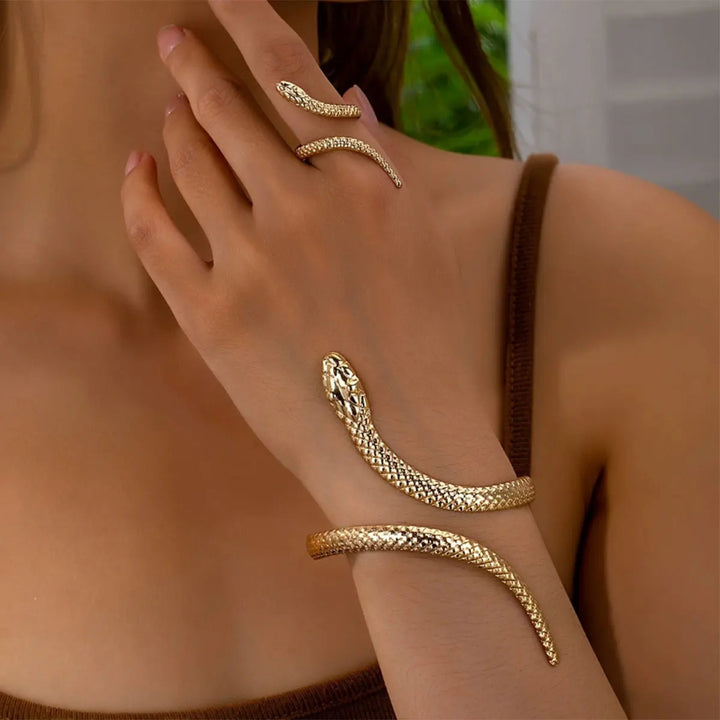 Virella Sculpted Serpent Set