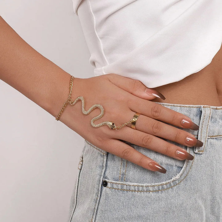 Serpentina Linked Chain Bracelet