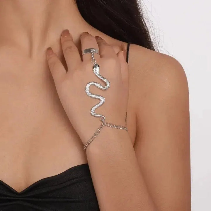 Serpentina Linked Chain Bracelet